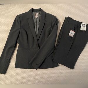 Anne Klein Pant Suit - Grey, size 2P